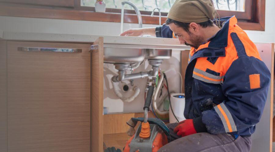 Local water heater installation in Farnam, NE